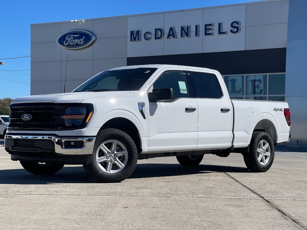 New 2025 Ford F-150 XLT Truck SuperCrew Cab