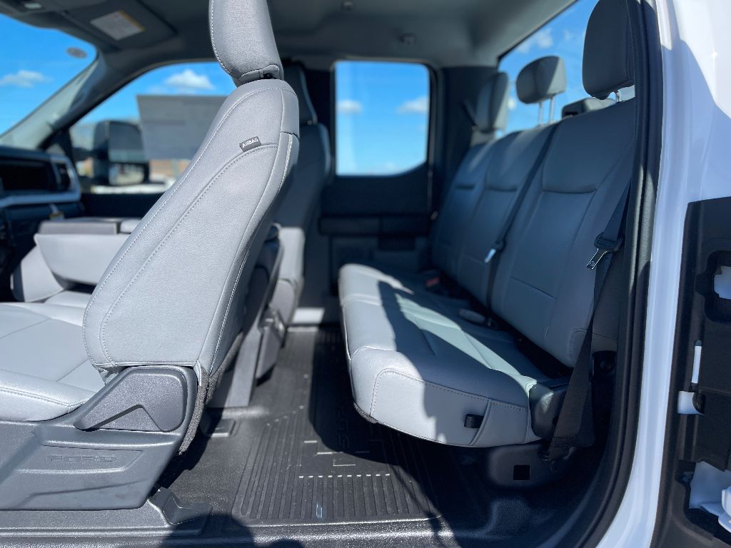 2026 Ford F-350 Super Duty XL - Photo 34