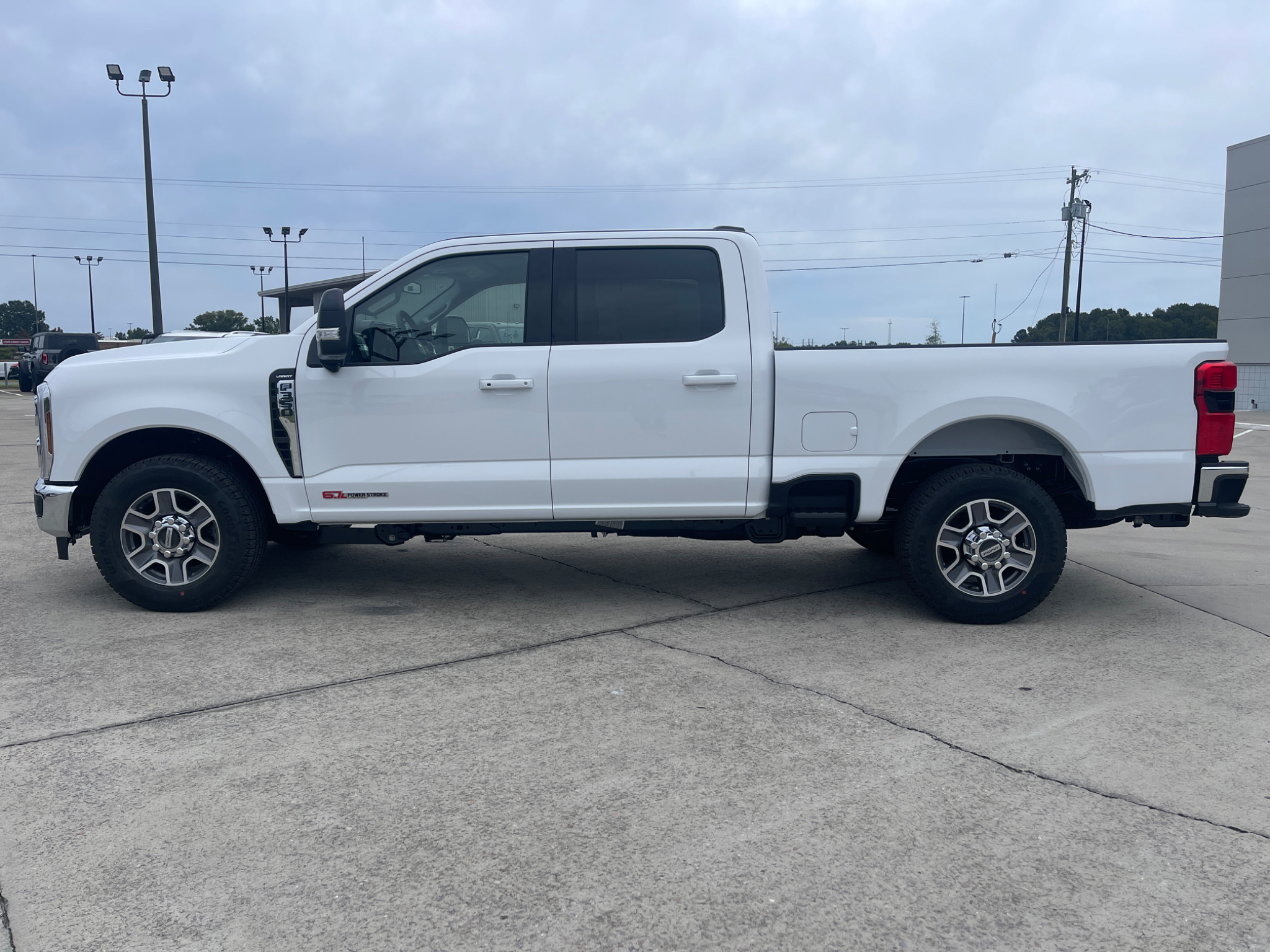 New 2027 Ford F-350 Lariat Truck Crew Cab