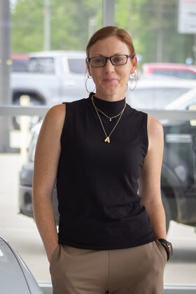 Staff member Andrea Cook  from ID_fc08c7019f2a