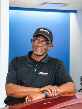 Staff member Richard Staley from ID_287038d99366
