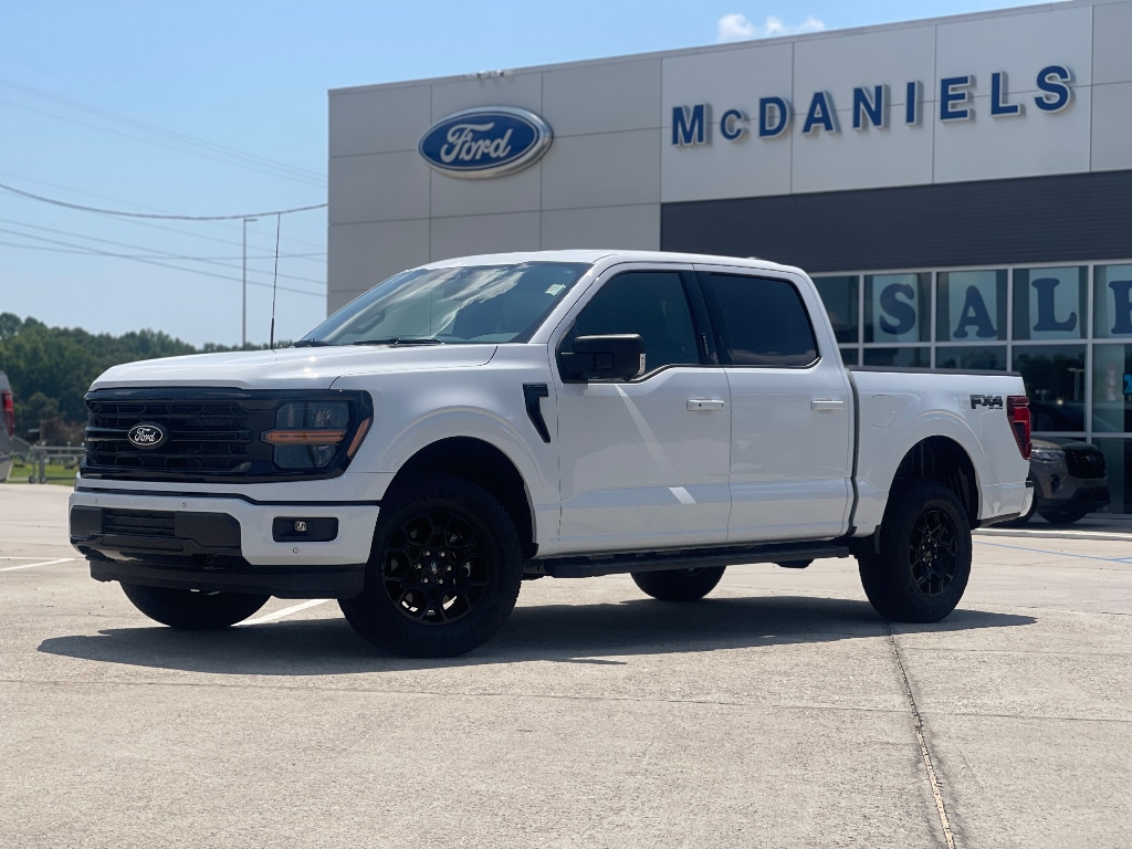 New 2026 Ford F-150 XLT Truck SuperCrew Cab