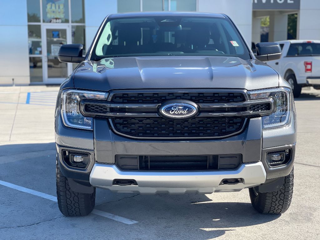 2025 Ford Ranger XLT photo 2