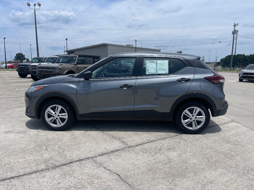 Used 2025 Nissan Kicks Play S SUV