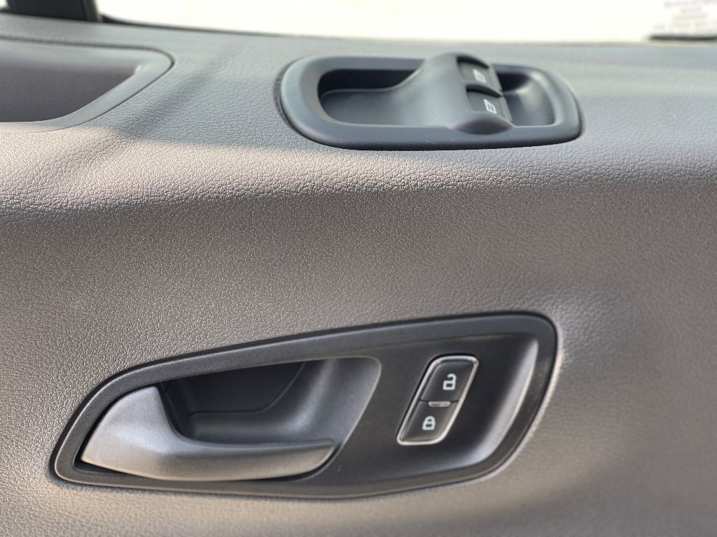 2025 Ford Transit Van Base - Photo 12