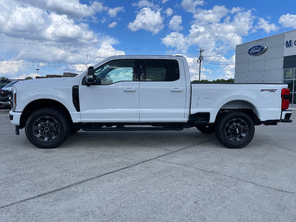 2024 Ford F-250 Lariat photo 3