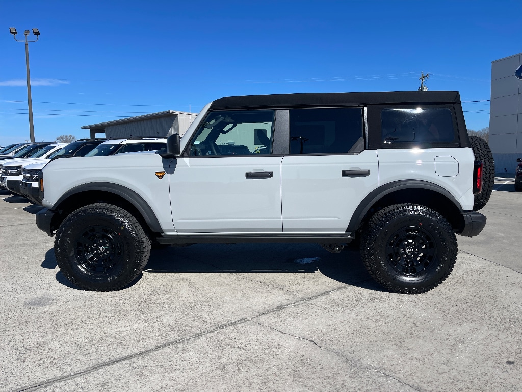 New 2026 Ford Bronco Badlands SUV