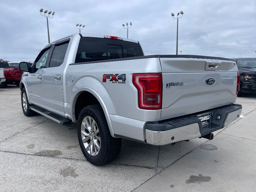 2017 Ford F-150 Lariat photo 3