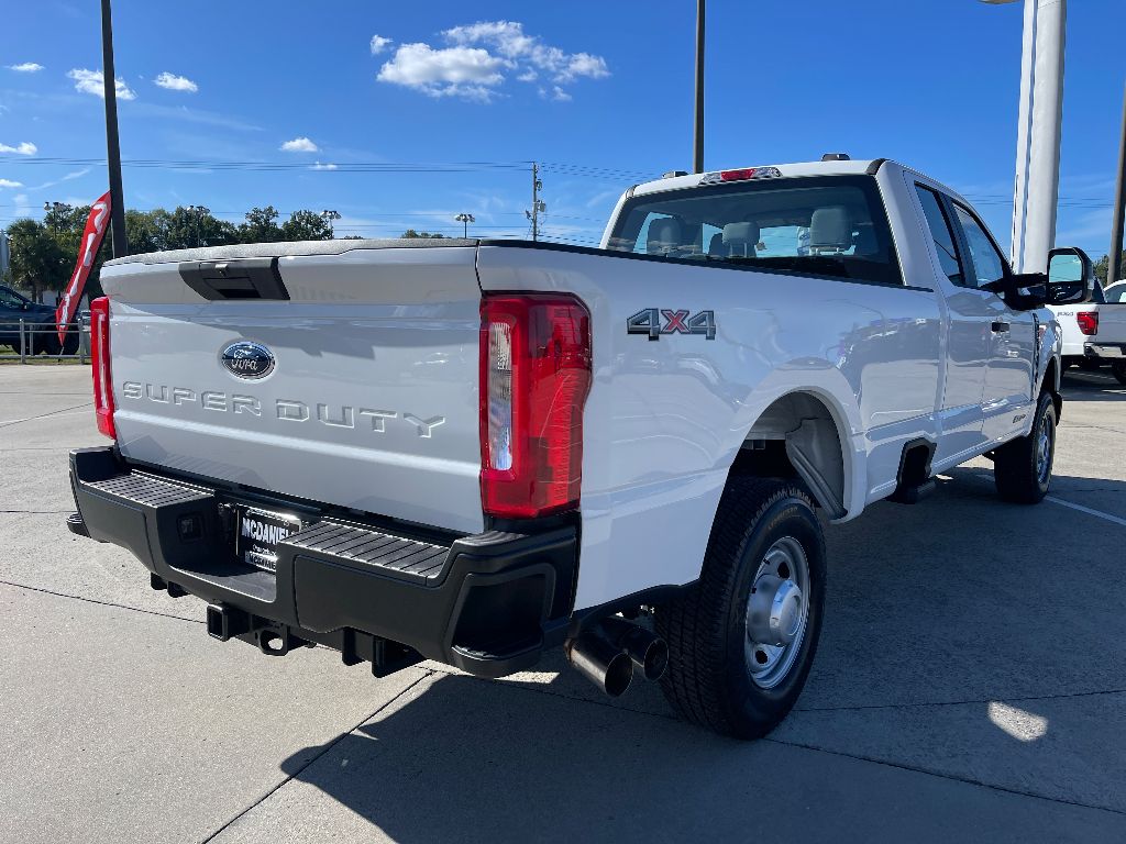 2026 Ford F-350 Super Duty XL - Photo 7
