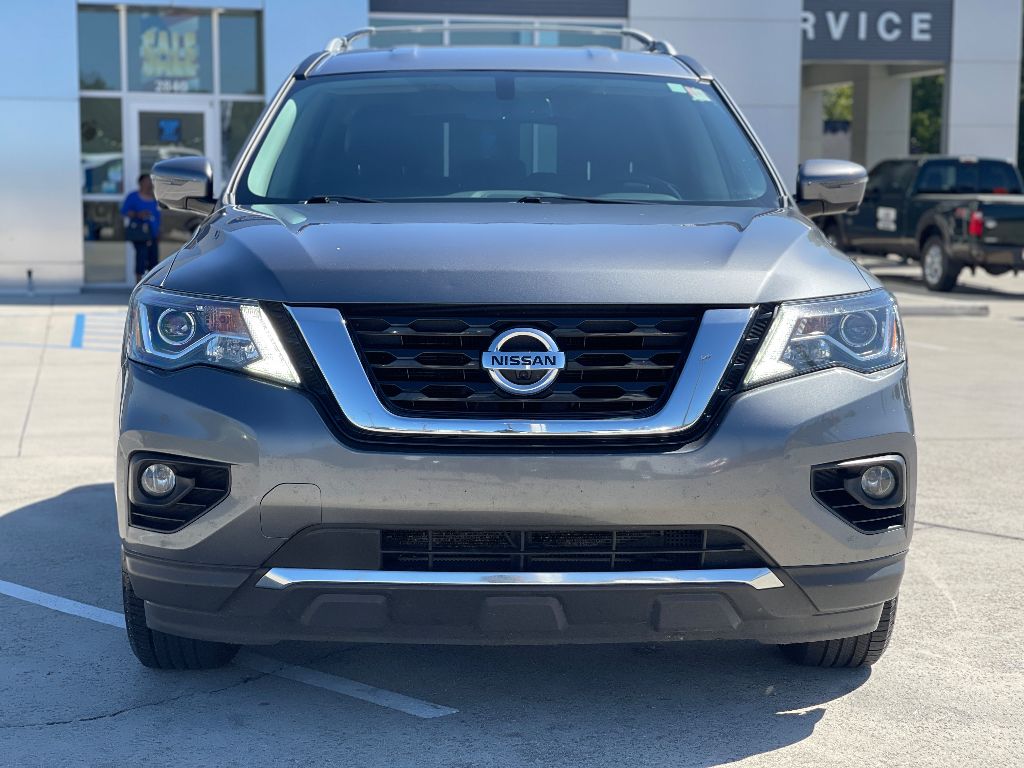 2020 Nissan Pathfinder SL photo 2