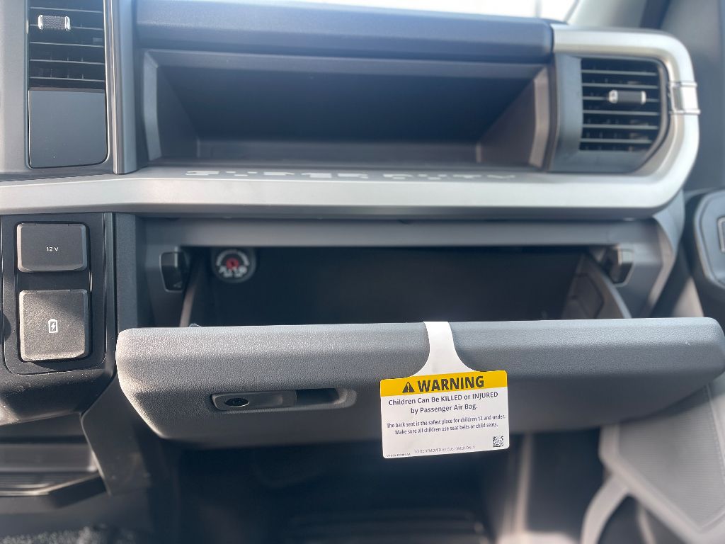 2025 Ford F-350 Super Duty Chassis Cab XL - Photo 28