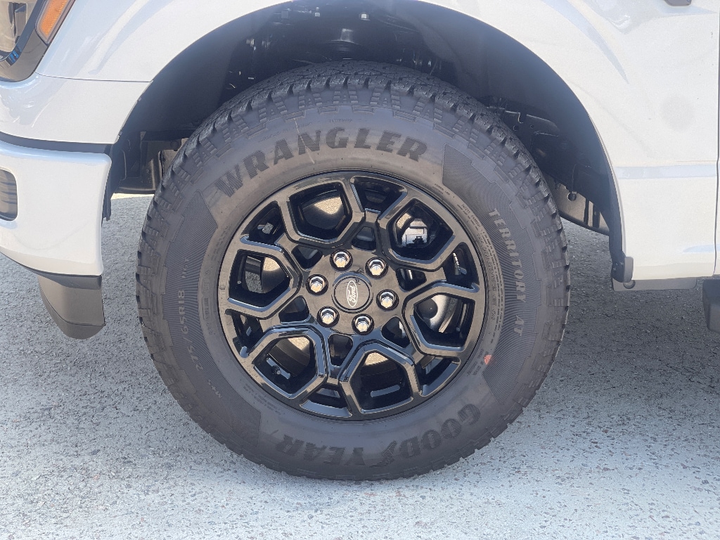 New 2026 Ford F-150 XLT Truck SuperCrew Cab