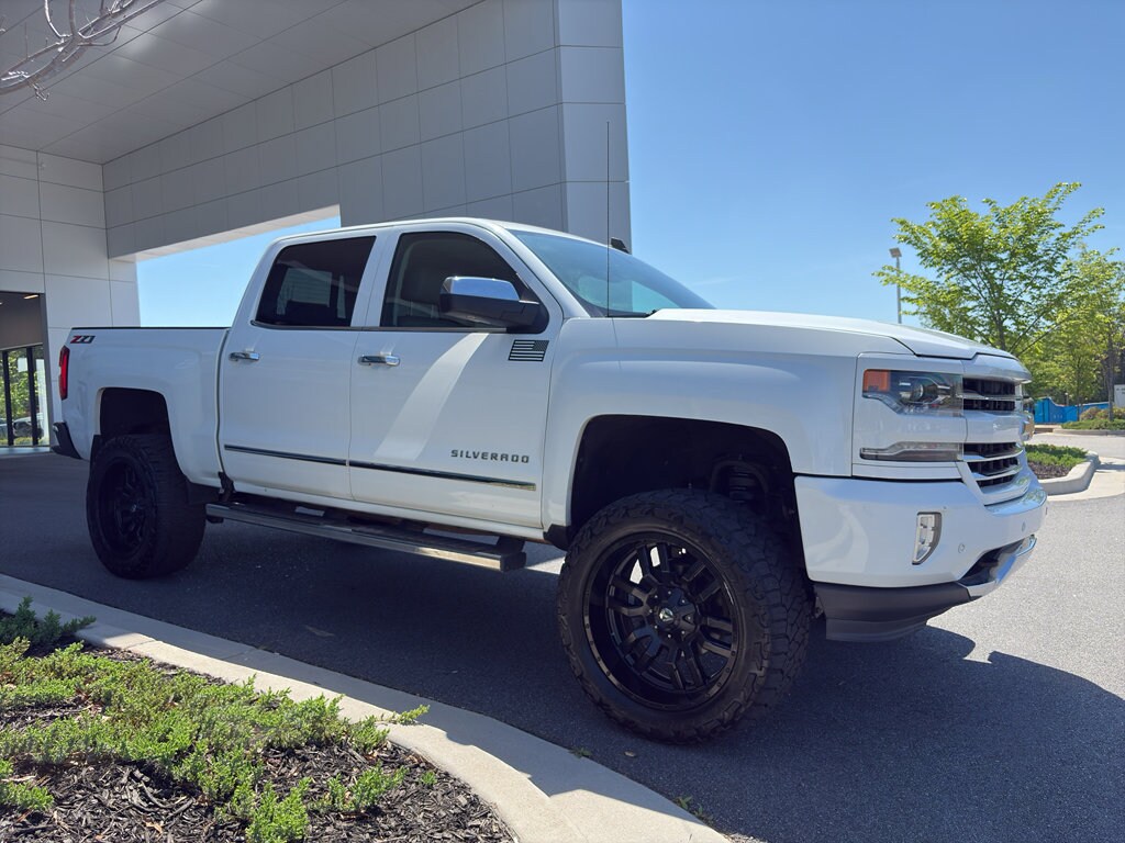 Used 2018 Chevrolet Silverado 1500 LTZ w/2LZ Truck Crew Cab