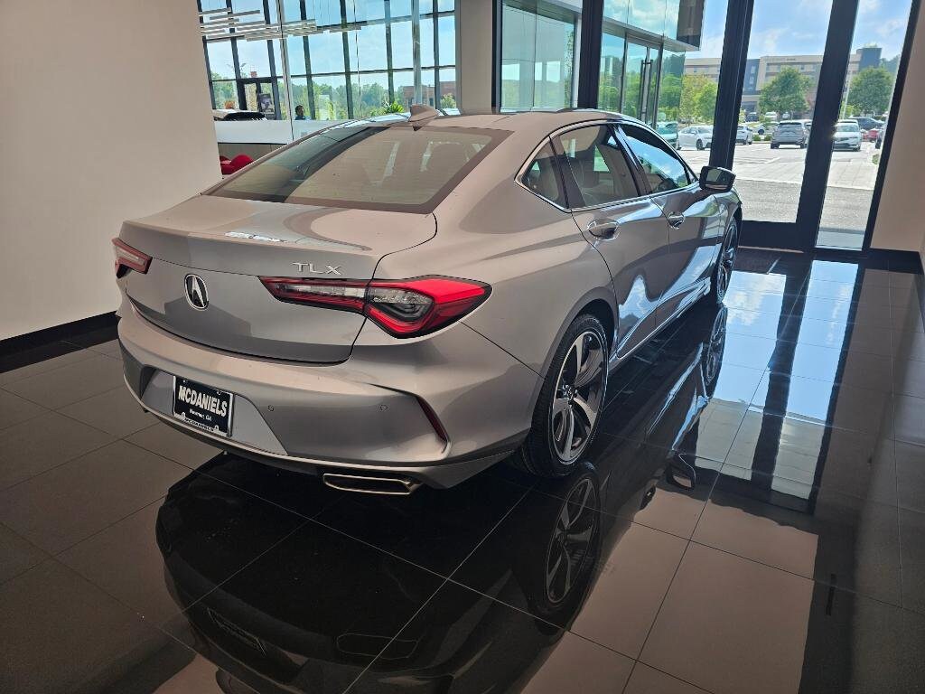 2025 Acura TLX Technology photo 4