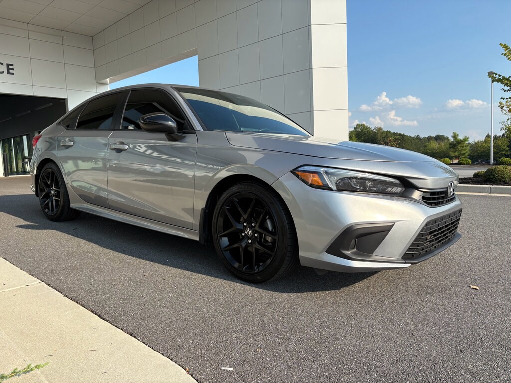 2023 Honda Civic Sport photo 2