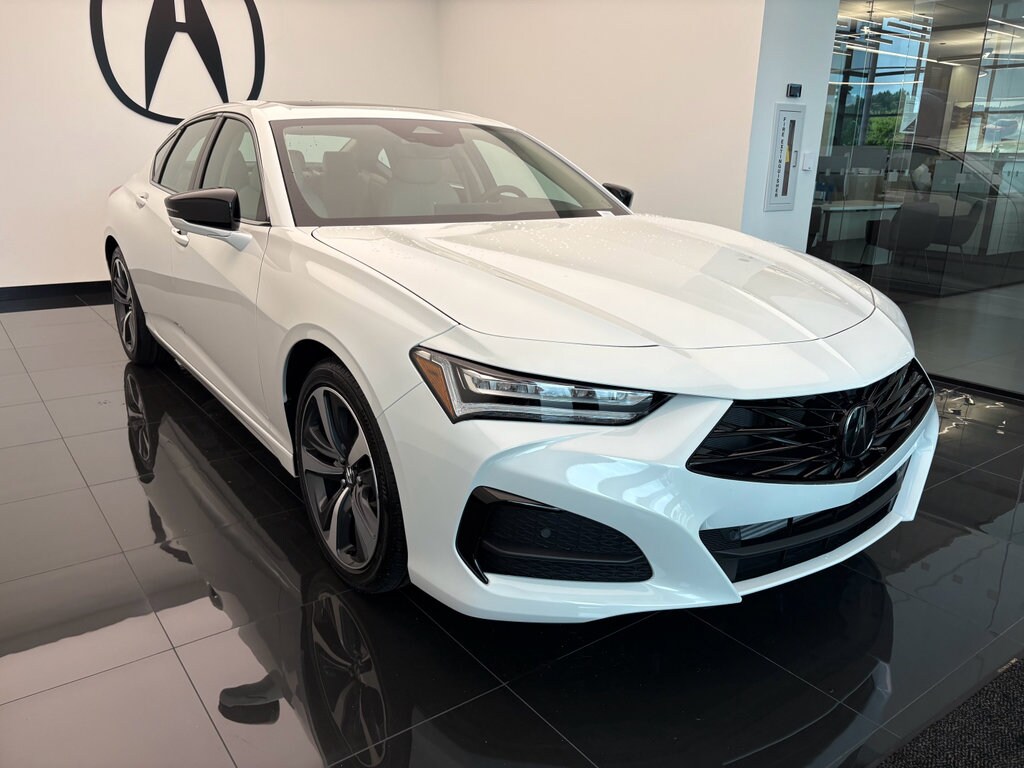 2025 Acura TLX Technology photo 3