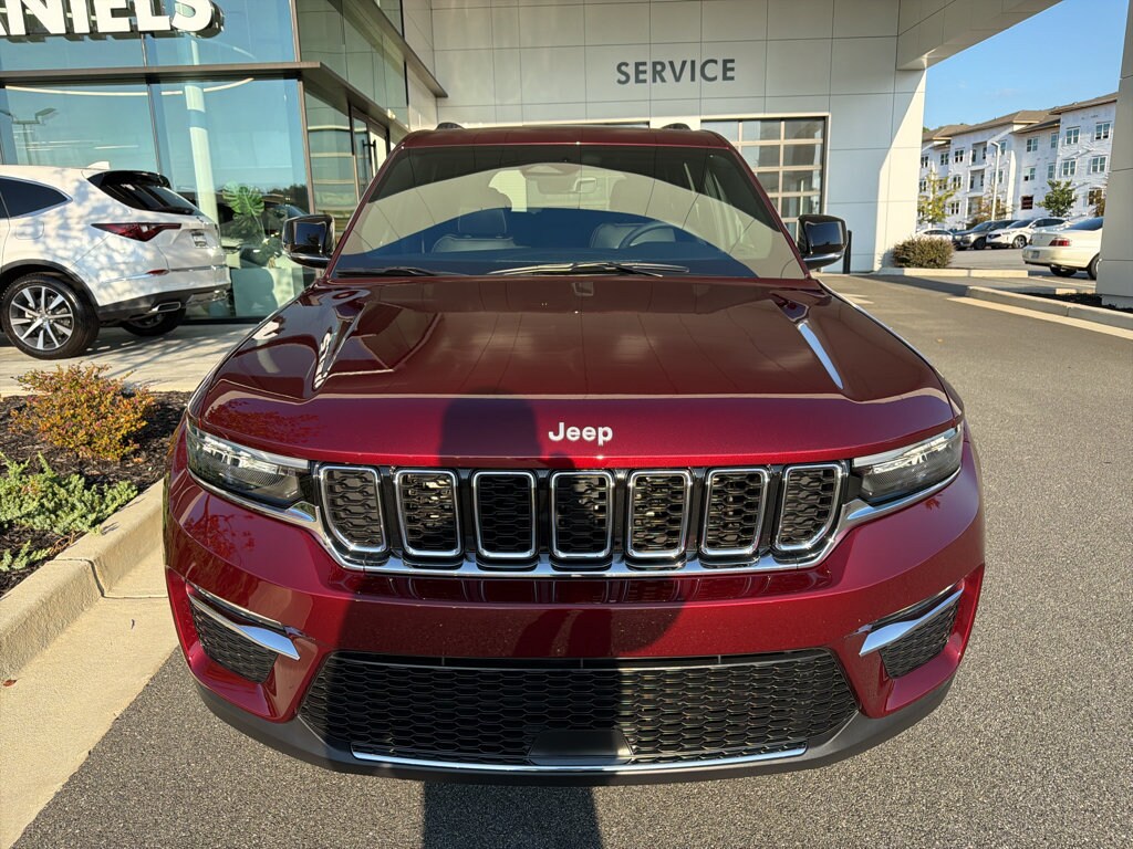 Used 2025 Jeep Grand Cherokee Limited SUV