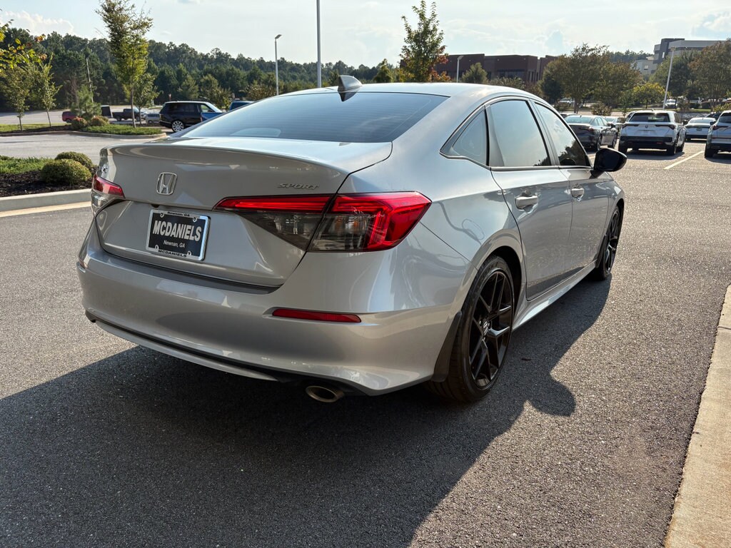 2023 Honda Civic Sport photo 3