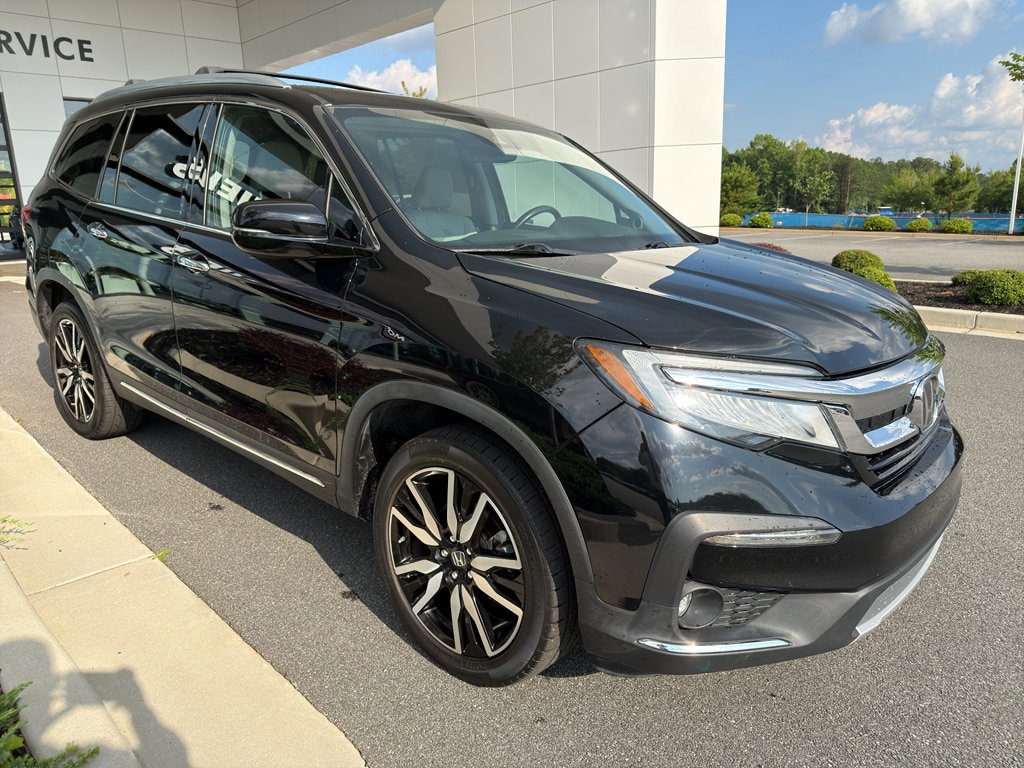 Used 2019 Honda Pilot Touring 7-Passenger AWD SUV