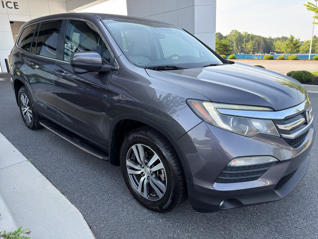 Used 2017 Honda Pilot EX FWD SUV
