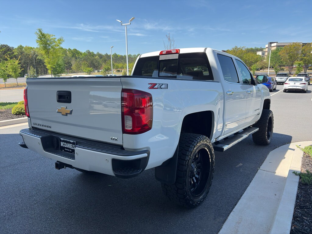 Used 2018 Chevrolet Silverado 1500 LTZ w/2LZ Truck Crew Cab