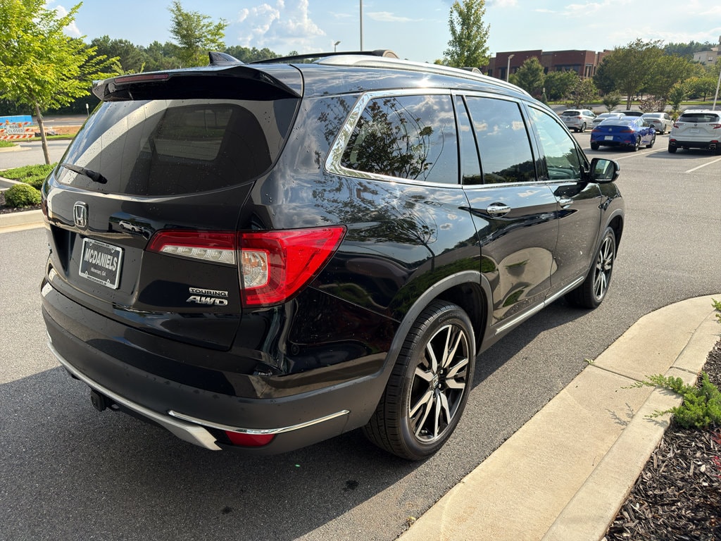 Used 2019 Honda Pilot Touring 7-Passenger AWD SUV
