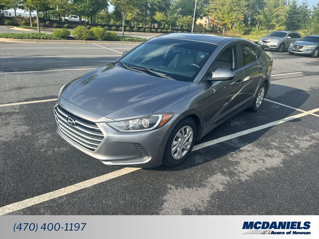 Used 2018 Hyundai Elantra SE Sedan