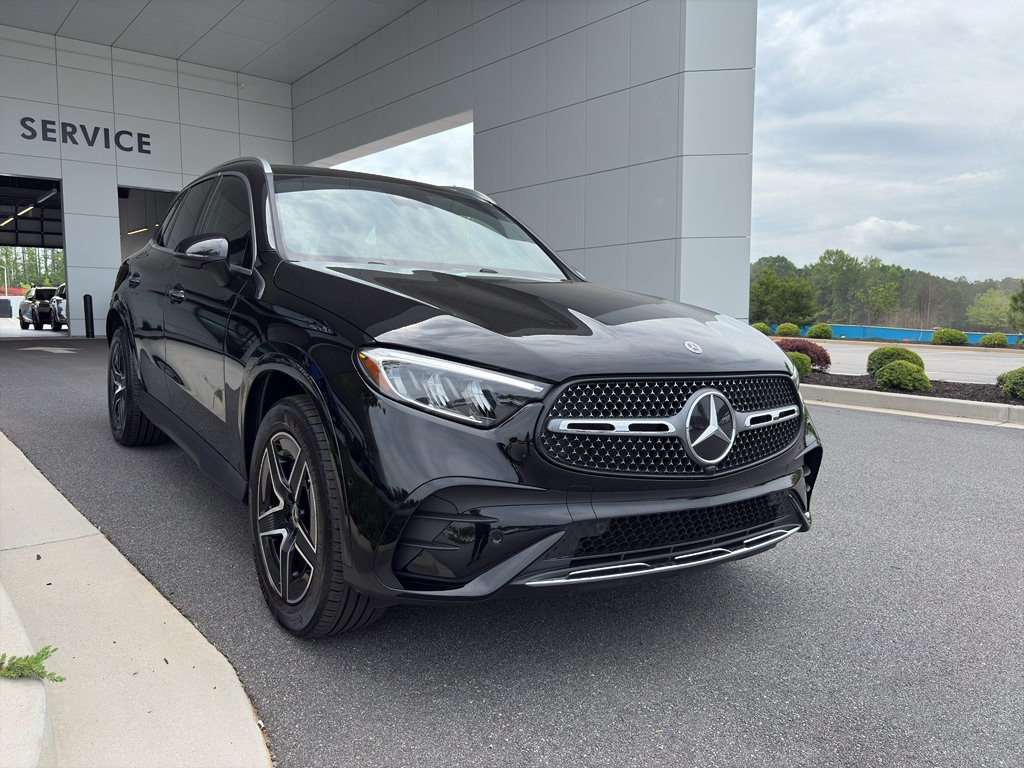 Used 2025 Mercedes-Benz GLC 300 4MATIC SUV