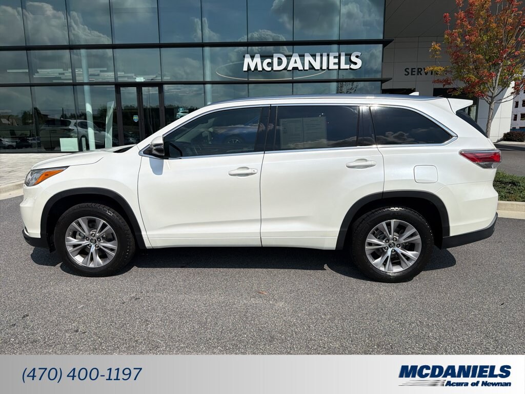 Used 2016 Toyota Highlander XLE V6 SUV
