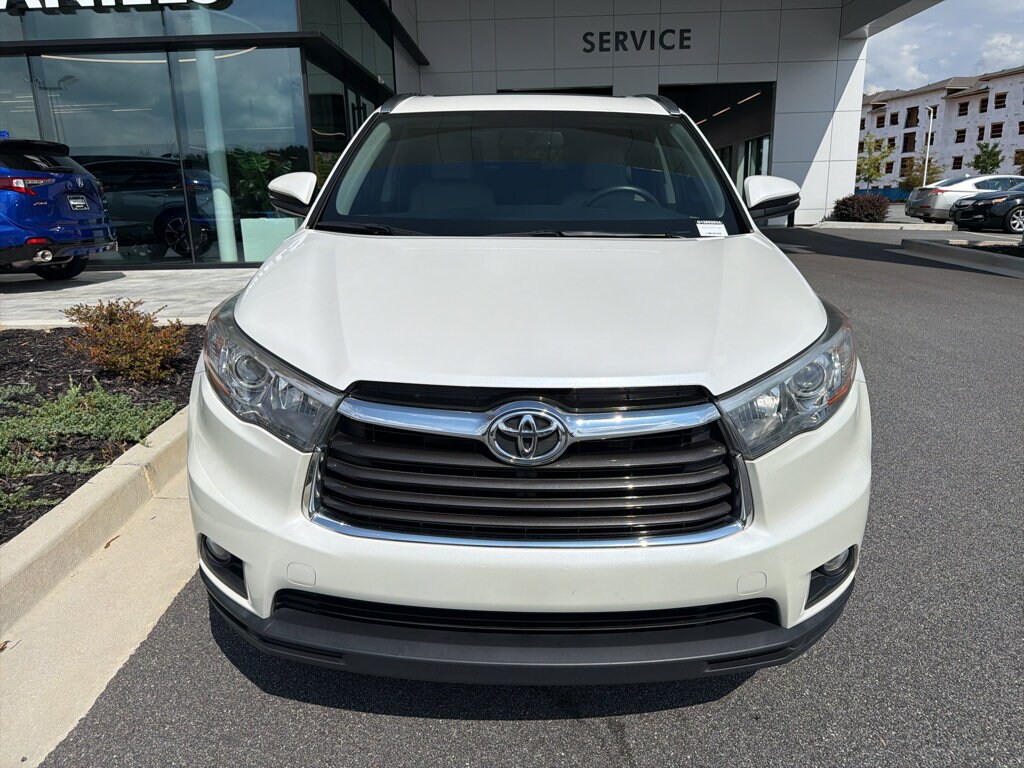 Used 2016 Toyota Highlander XLE V6 SUV