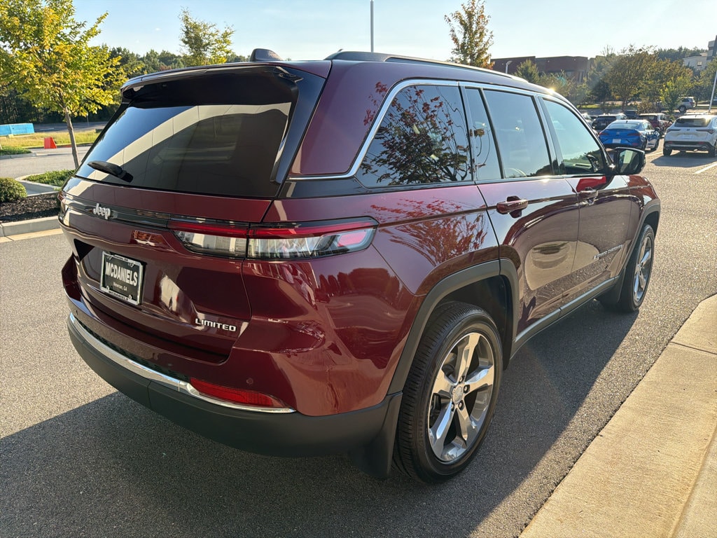 Used 2025 Jeep Grand Cherokee Limited SUV