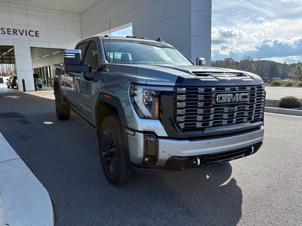 2025 Gmc Sierra 2500 HD Denali Ultimate photo 2