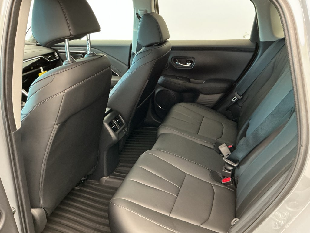 2025 Acura ADX Base - Photo 16