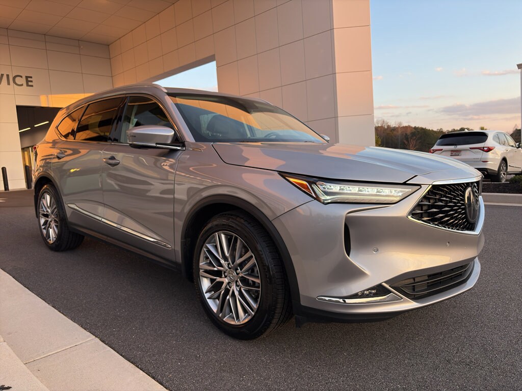 2022 Acura MDX SH-AWD Advance photo 2