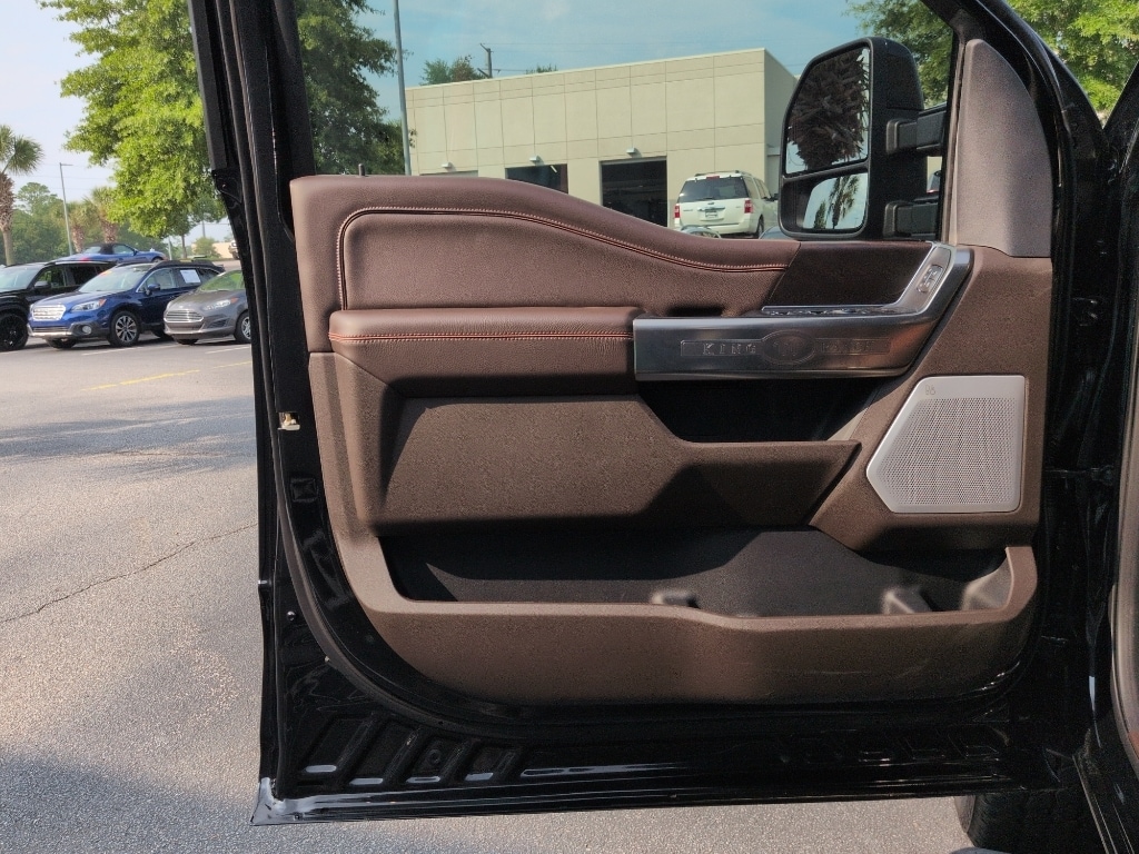 2026 Ford F-250 Super Duty King Ranch - Photo 8