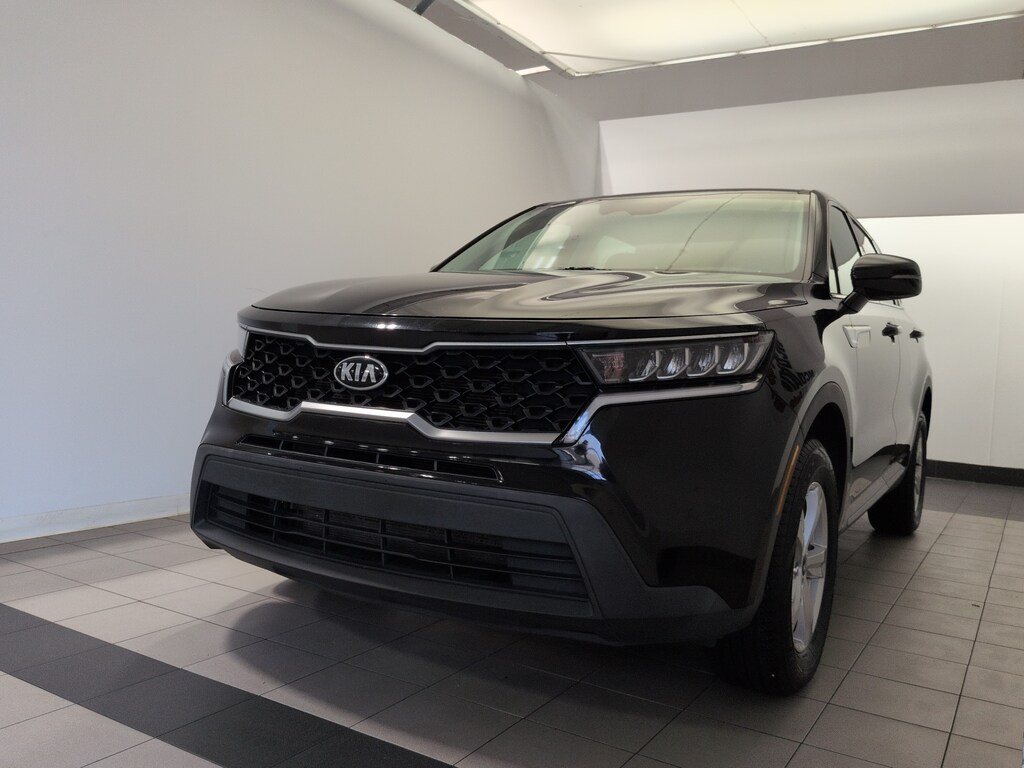 Used 2021 Kia Sorento LX Sport Utility