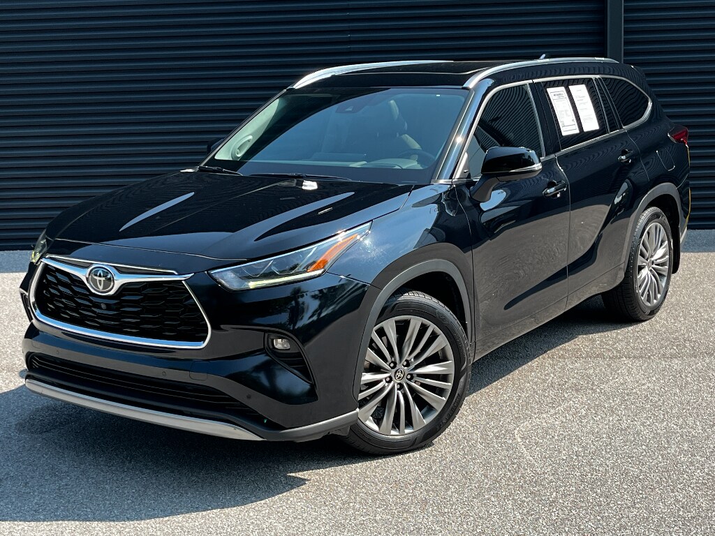 Used 2021 Toyota Highlander Platinum Sport Utility