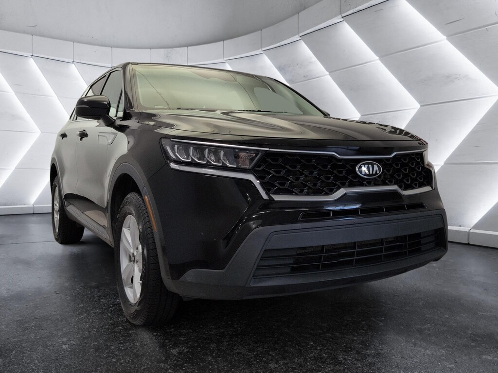 Used 2021 Kia Sorento LX Sport Utility