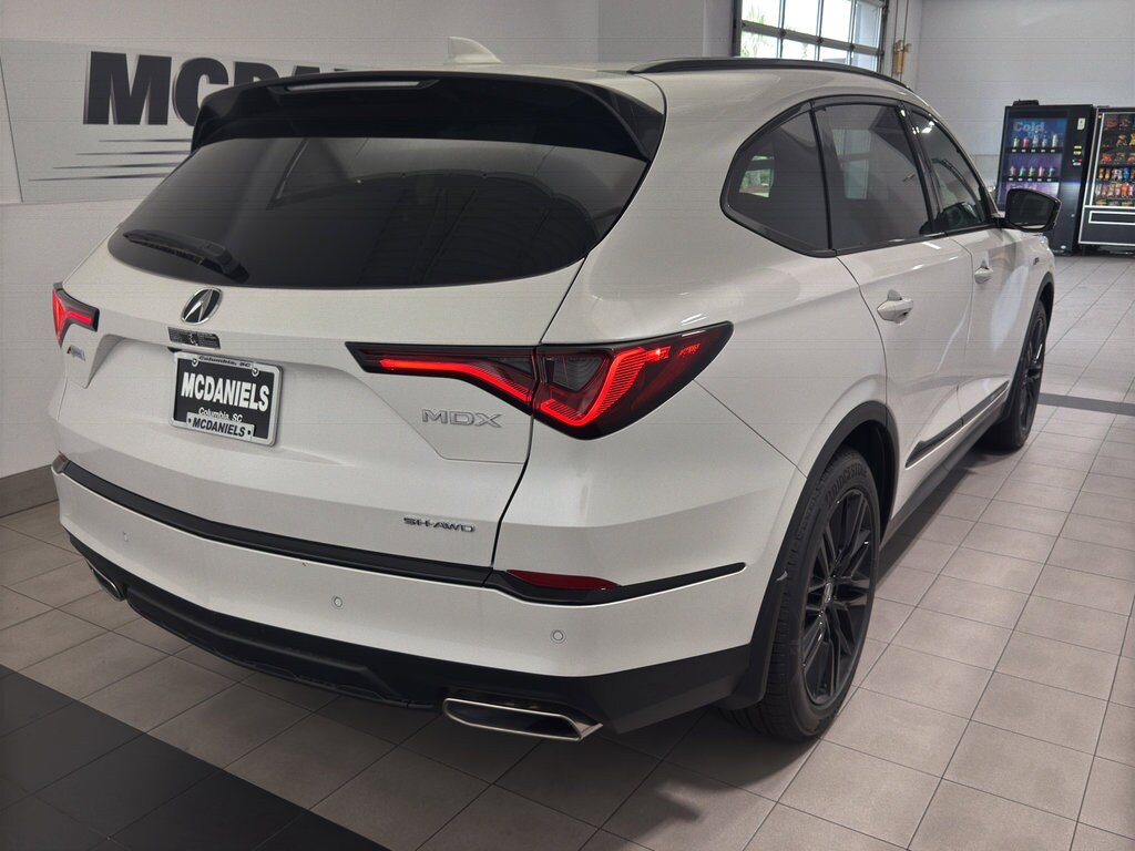 2025 Acura MDX SH-AWD A-Spec Advance photo 3