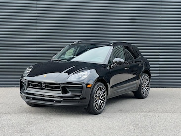 2025 Porsche Macan SUV