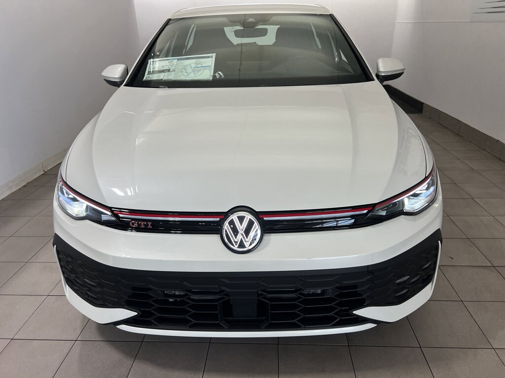 2025 Volkswagen Golf GTI S photo 2