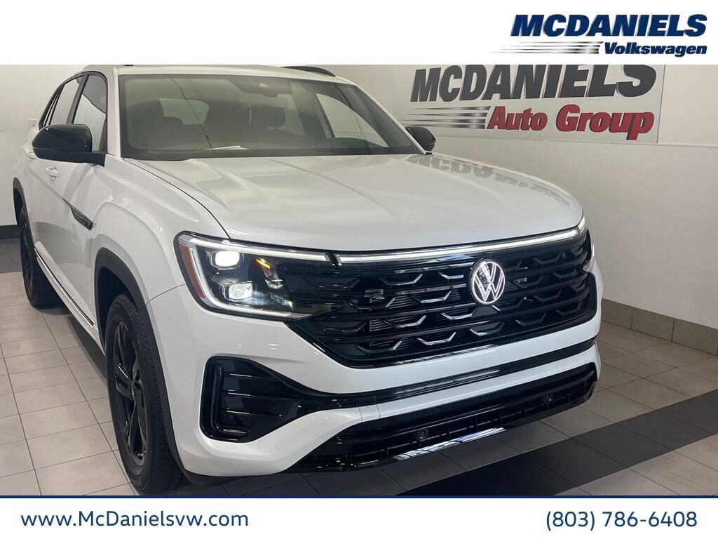 New 2026 Volkswagen Atlas Cross Sport 2.0T SEL R-Line Black SUV