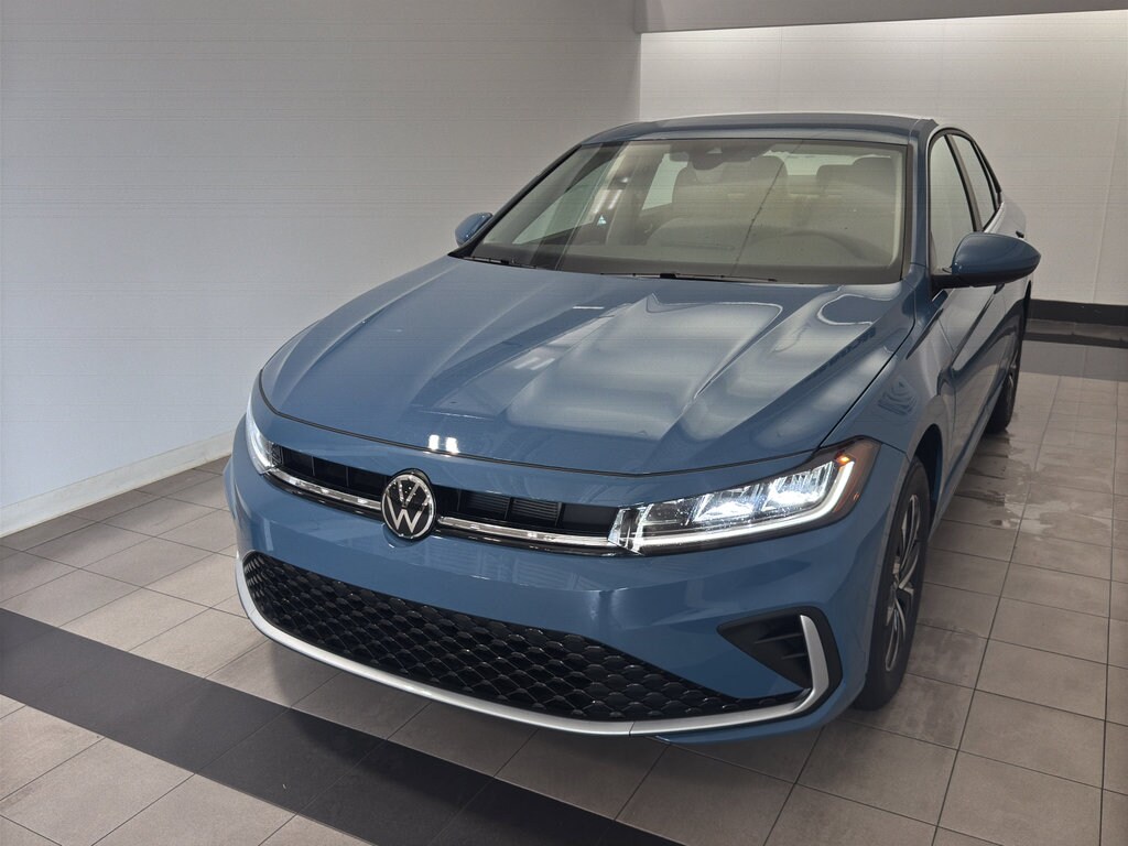 2025 Volkswagen Jetta 1.5T S photo 2
