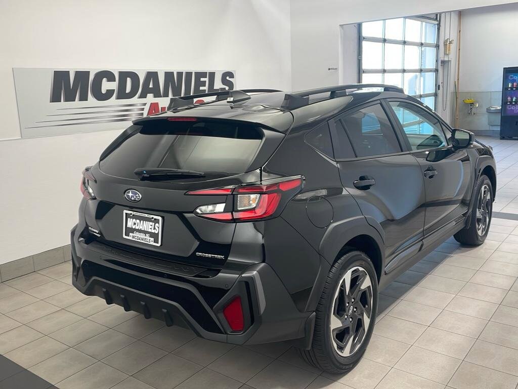 2025 Subaru Crosstrek Limited photo 4
