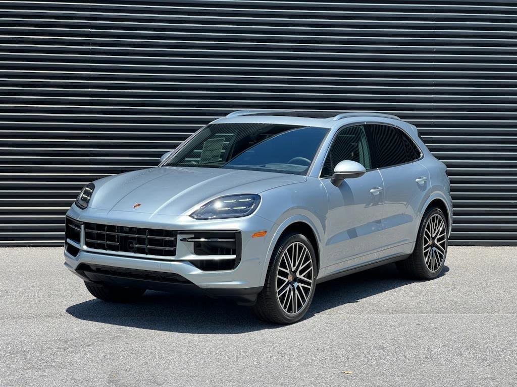 2025 Porsche Cayenne SUV 