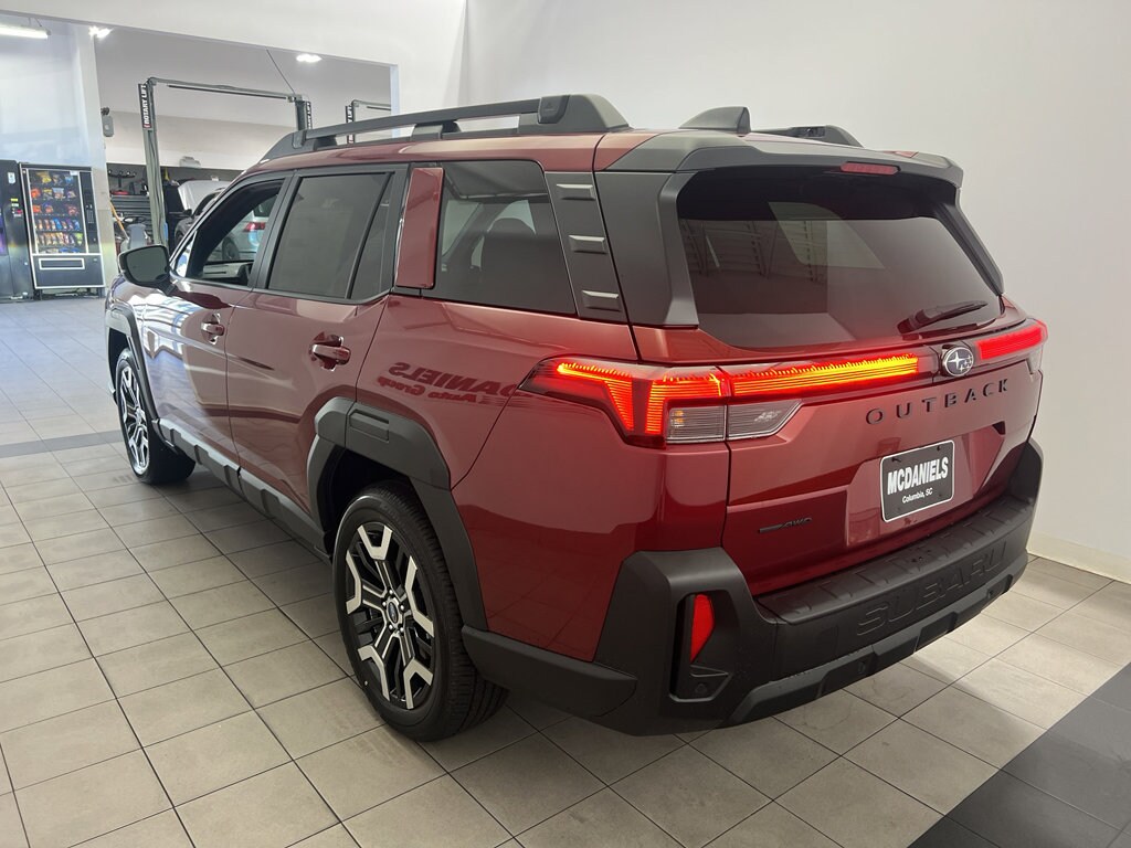 2026 Subaru Outback Touring XT photo 4