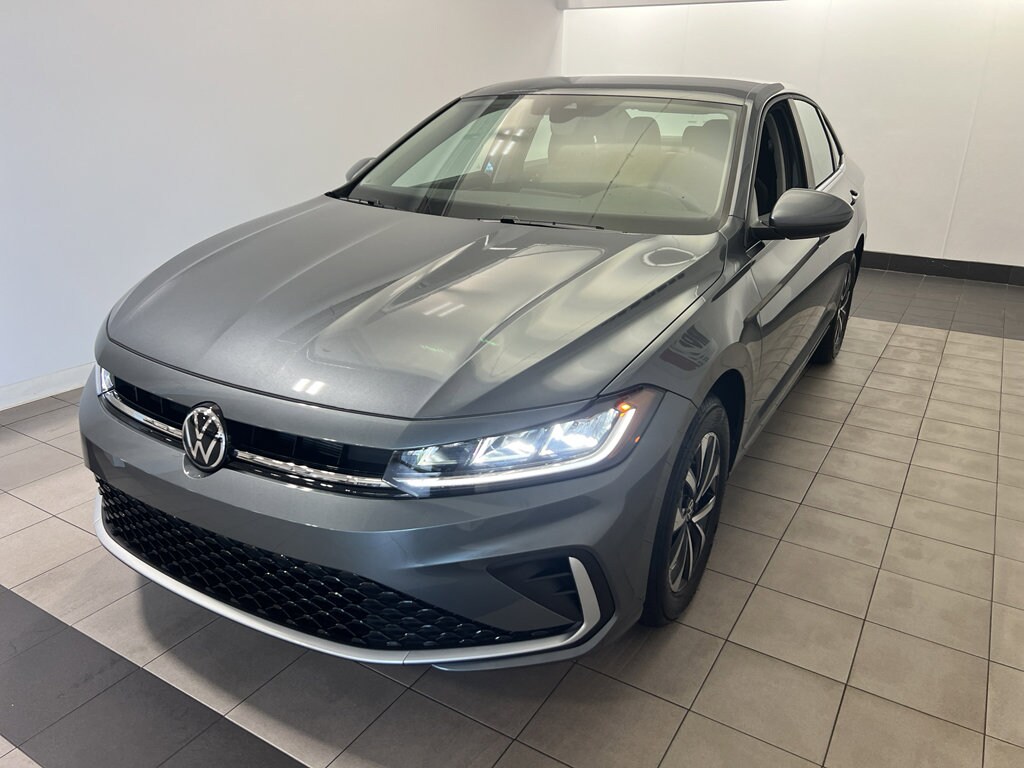 2025 Volkswagen Jetta 1.5T S photo 3