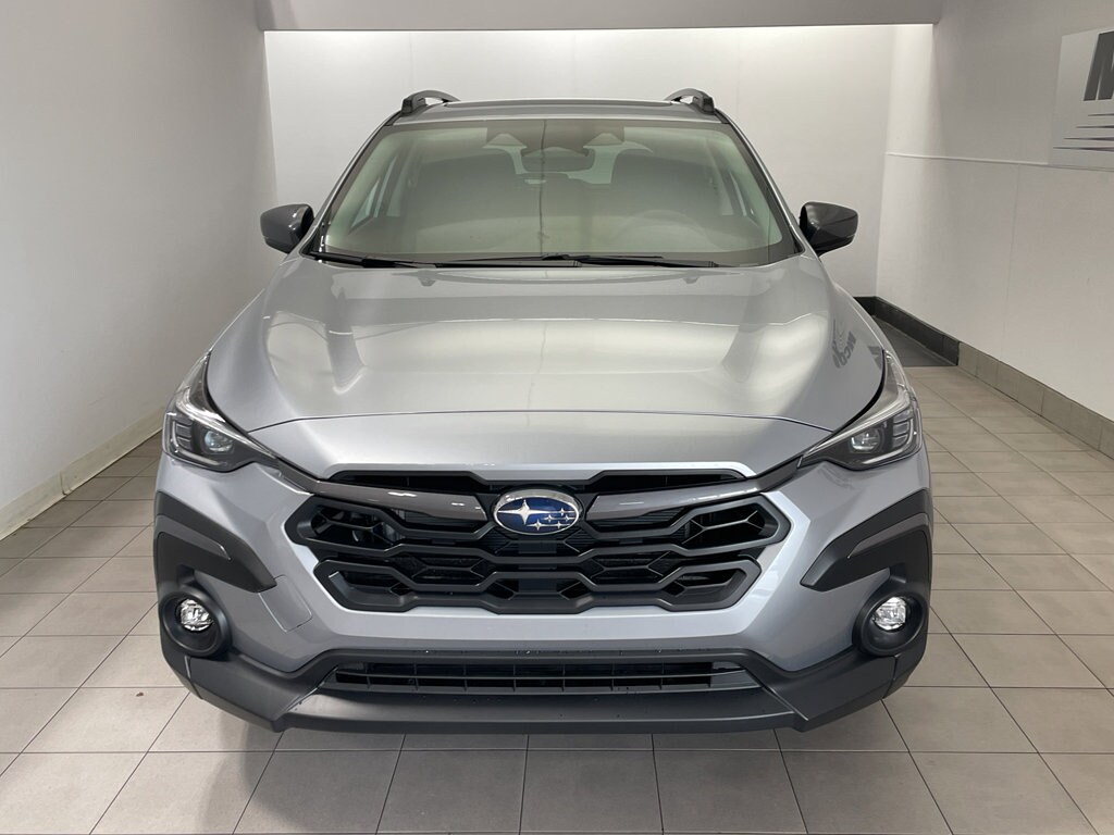 2025 Subaru Crosstrek Limited photo 3