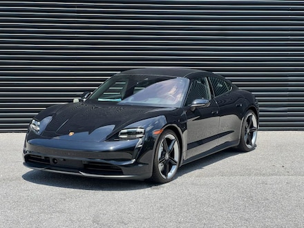 2023 Porsche Taycan 4S Sedan