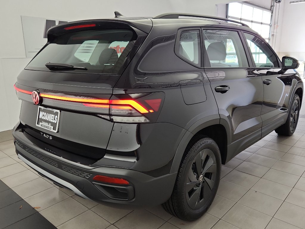 2026 Volkswagen Taos S photo 4